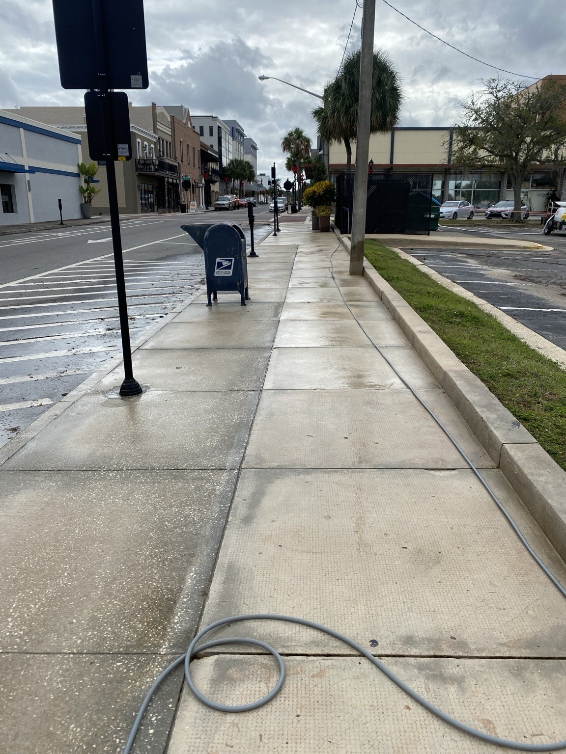 Commercial Sidewalk Cleaning after cleaning
