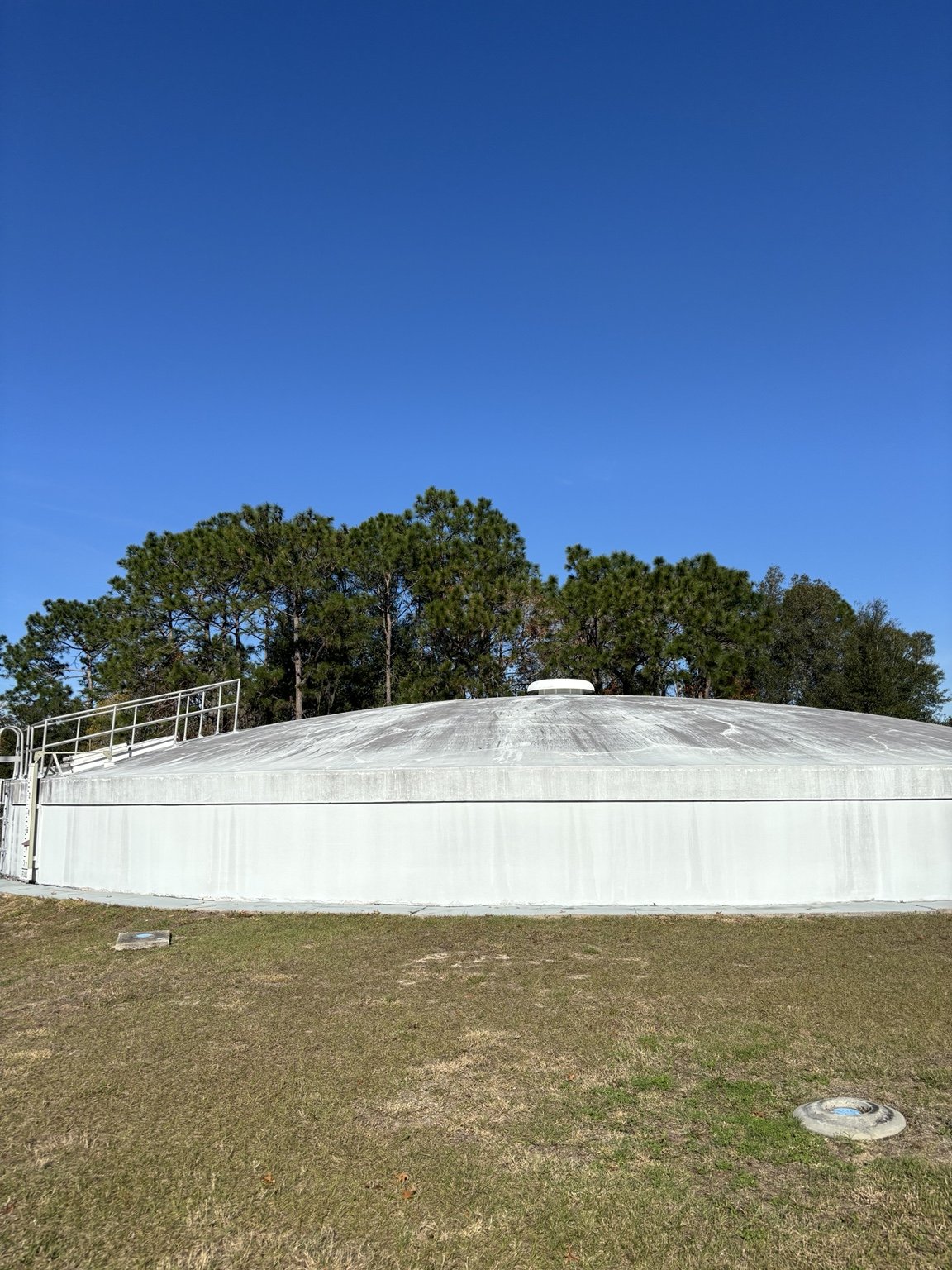 Municipal water storage tank exterior cleaning project, view 6