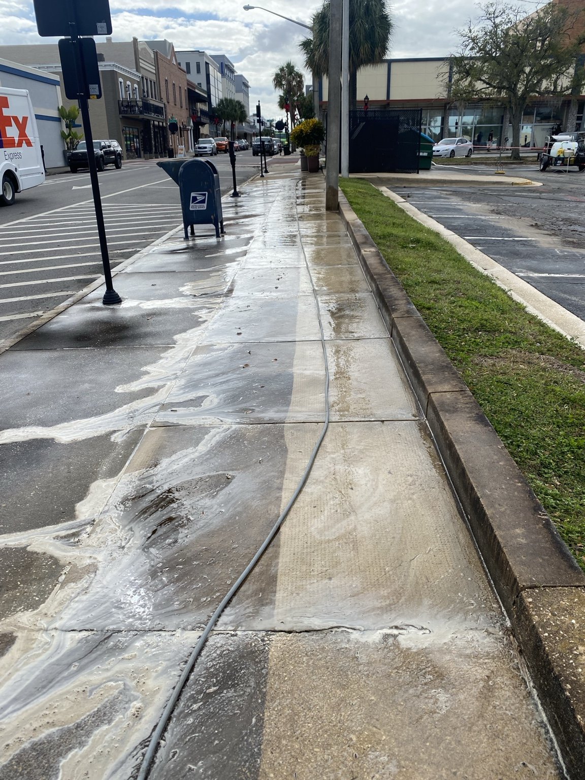 Sidewalk cleaning project in progress